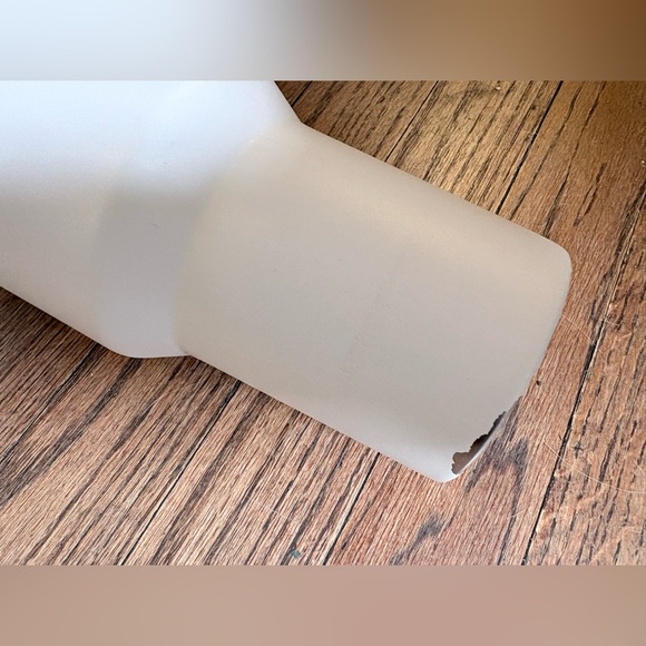 Stanley 40 Ounce Tumbler - White/Green - Picture 2 of 6